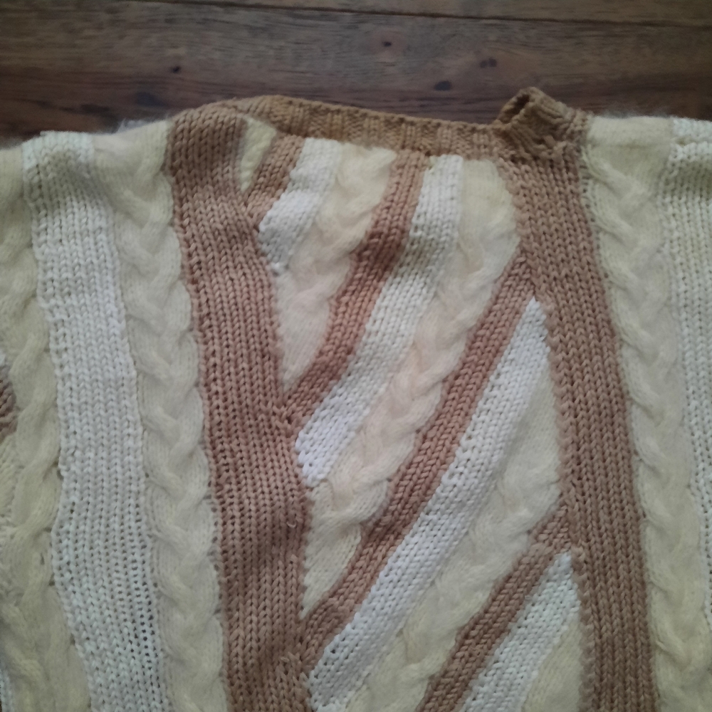 Vintage Angora Blend Chunky Cable Knit Sweater - Picture 13 of 14